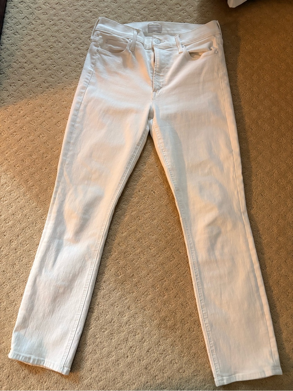 Mother Jeans midrise  Dazzler Ankle in Fairest of Them All